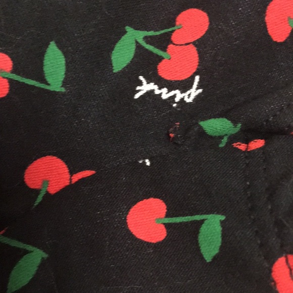 NWT VS PINK Cherry Cheeky Panties SZ XS - Picture 2 of 5